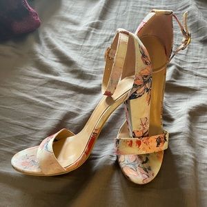 Floral printed heels